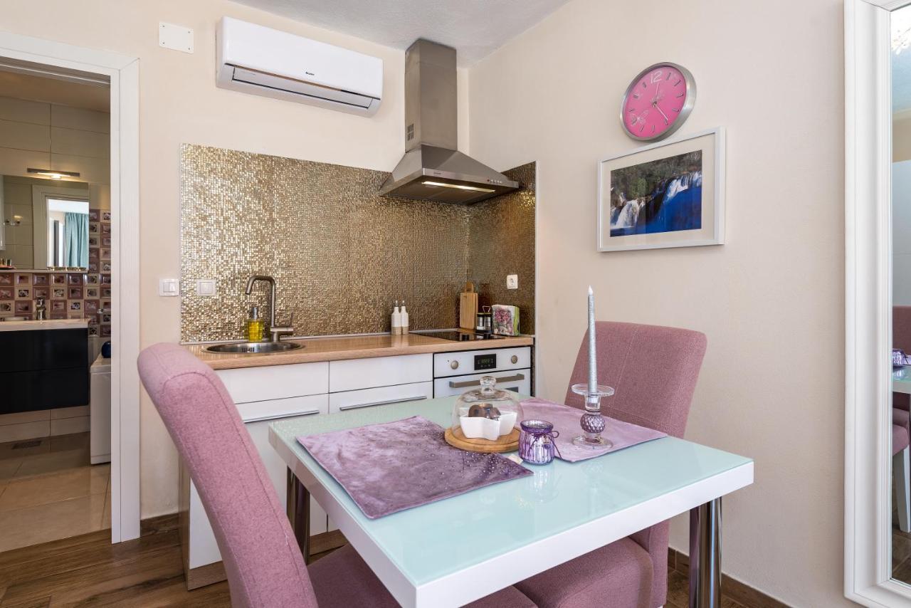 Apartments Stella Mariela Шибеник Екстер'єр фото
