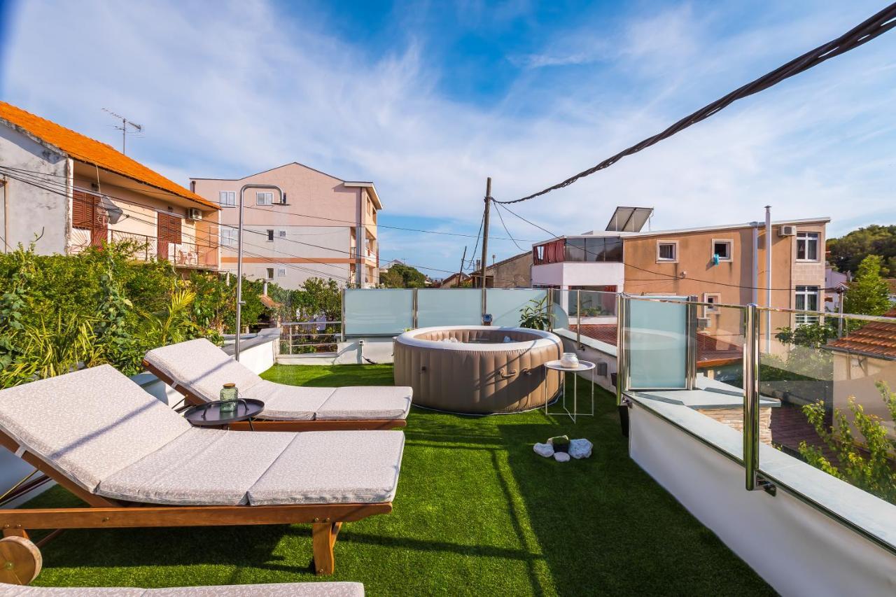 Apartments Stella Mariela Шибеник Екстер'єр фото