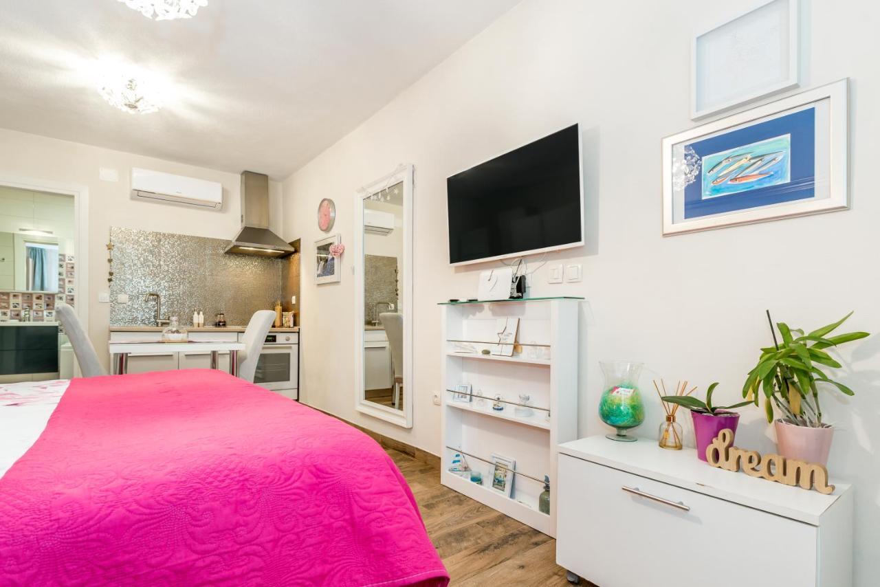 Apartments Stella Mariela Шибеник Екстер'єр фото