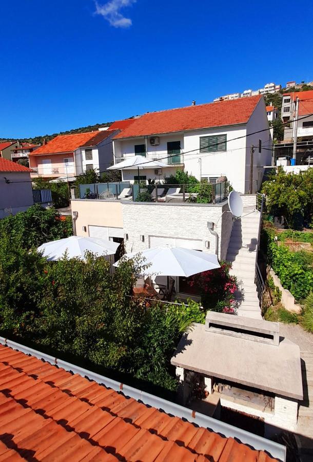 Apartments Stella Mariela Шибеник Екстер'єр фото