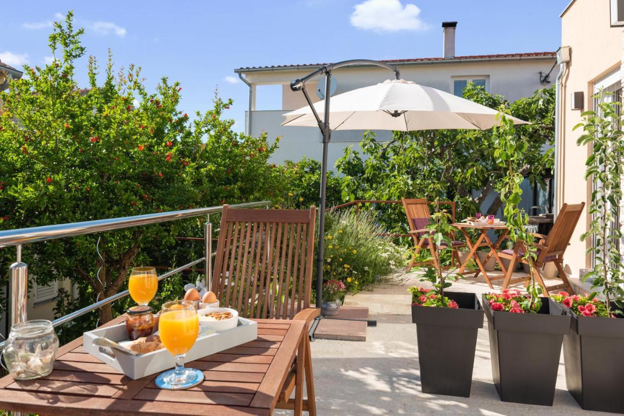 Apartments Stella Mariela Шибеник Екстер'єр фото